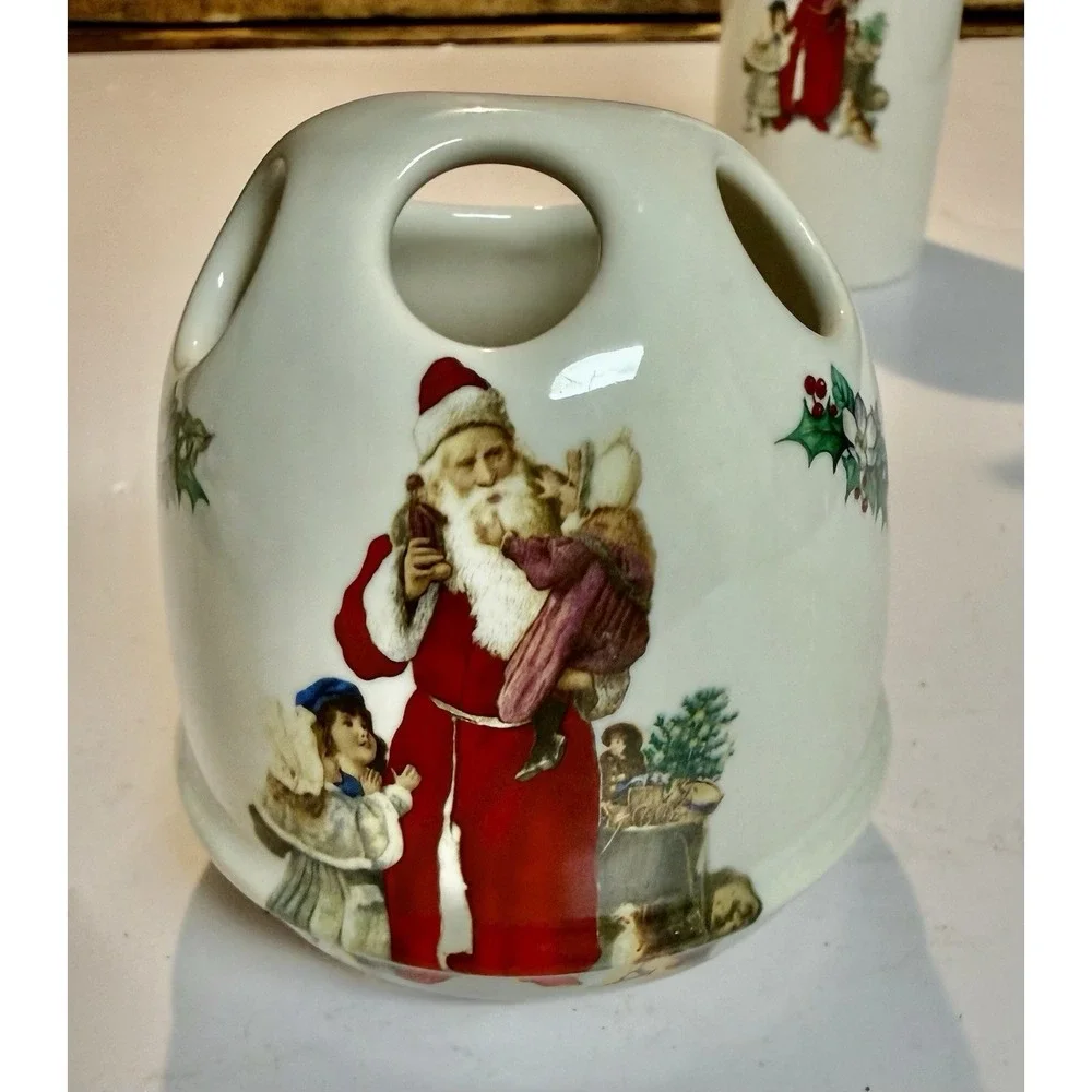 Vintage 4 Piece Crowne Oakes Designs Ceramic Bathroom Set England Santa Holly